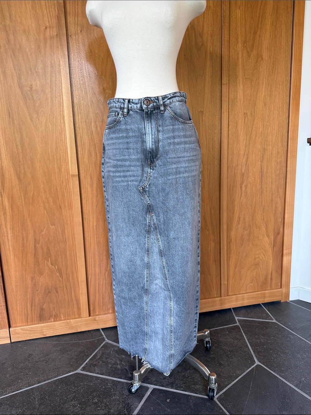 3x1, High-Waist Washed Denim Maxi Skirt - Grey